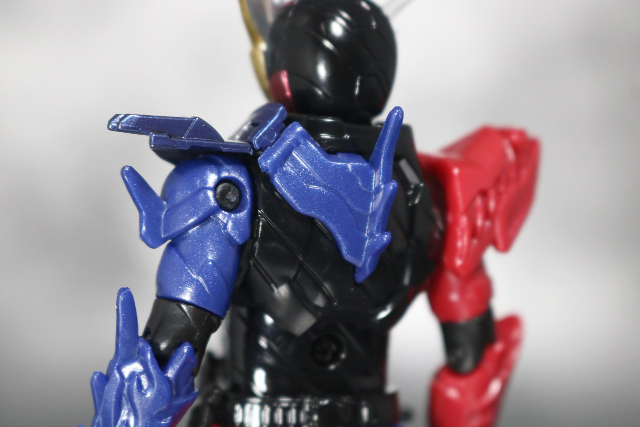 RKF　RIDER KICK'S FIGURE　仮面ライダービルド　クローズビルドフォーム　レビュー　全身