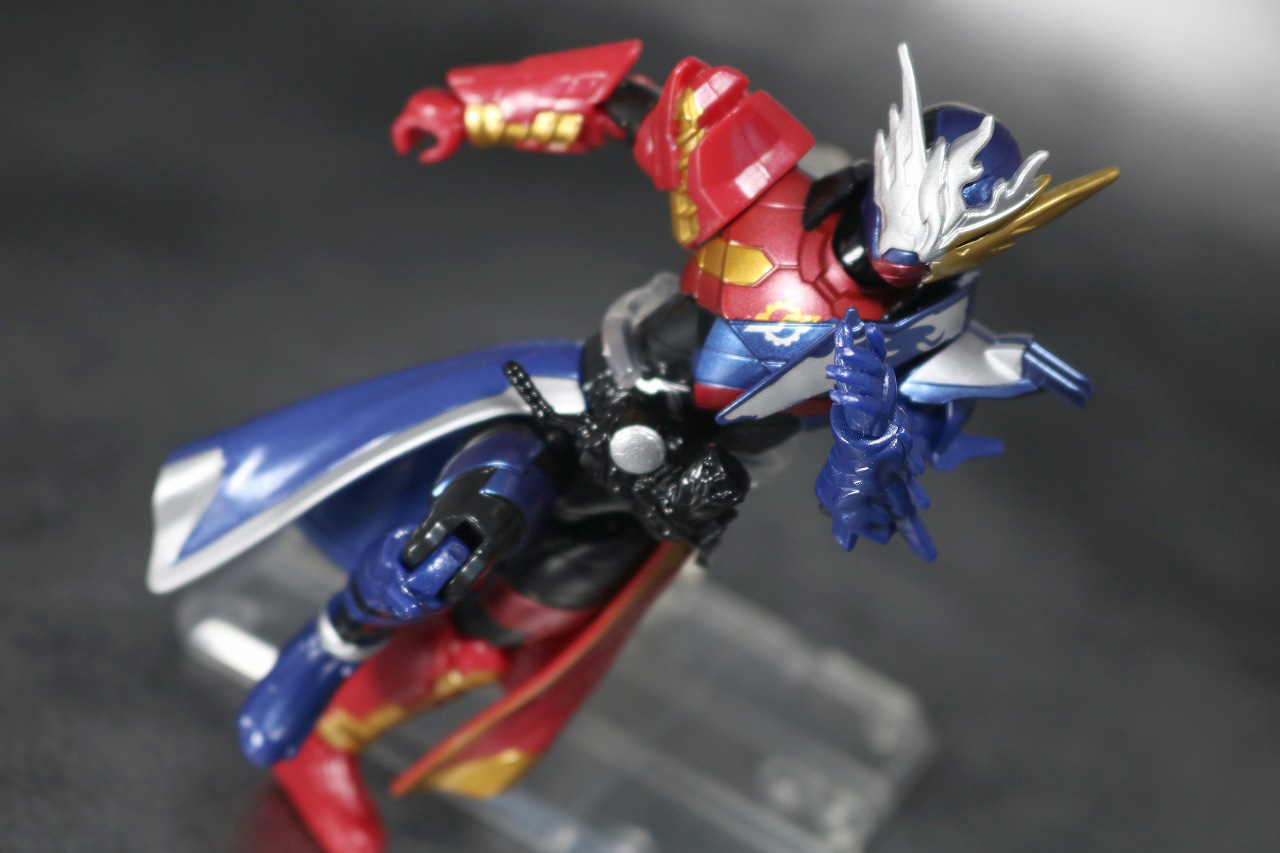 RKF　RIDER KICK'S FIGURE　仮面ライダービルド　クローズビルドフォーム　レビュー　アクション