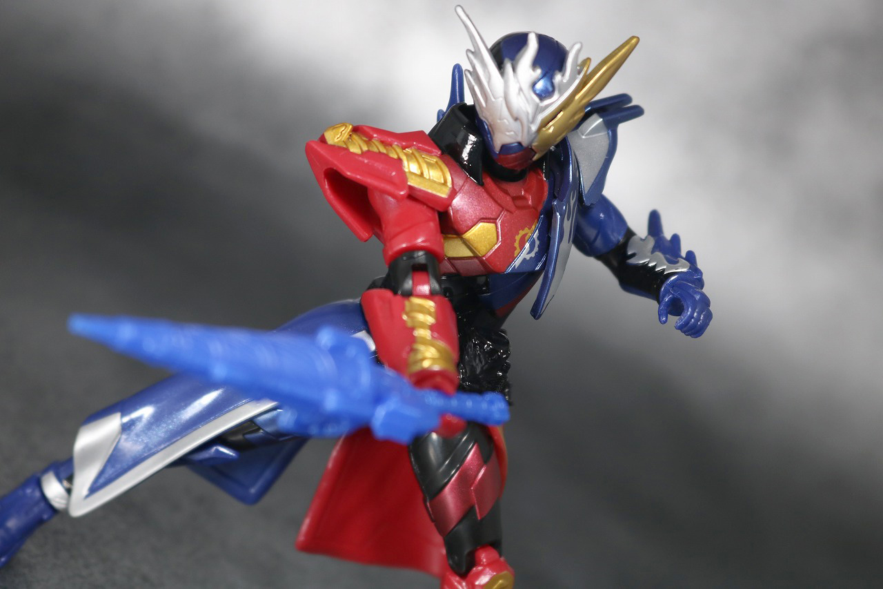 RKF　RIDER KICK'S FIGURE　仮面ライダービルド　クローズビルドフォーム　レビュー　アクション