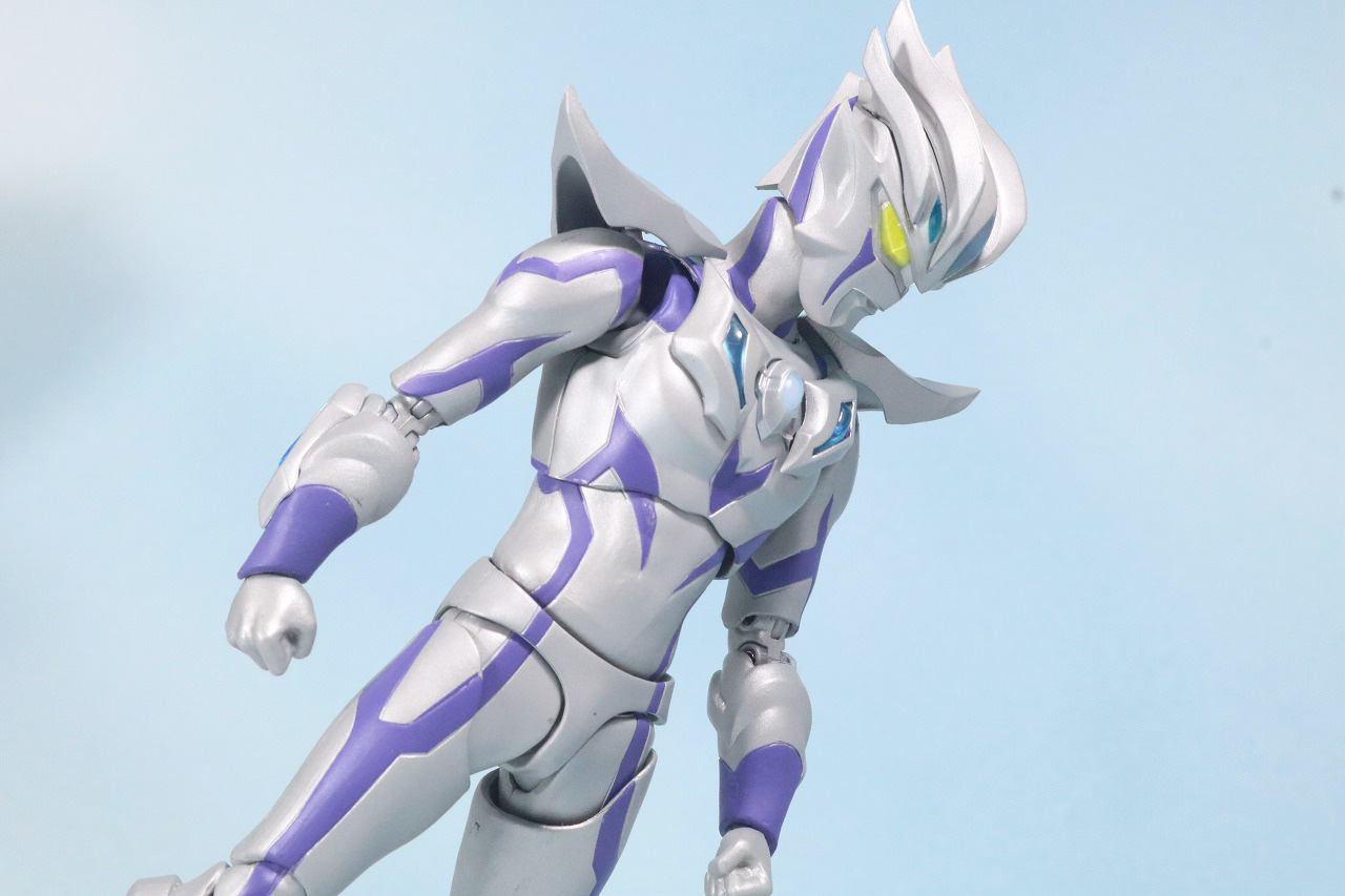 S.H.フィギュアーツ　ウルトラマンゼロビヨンド　レビュー　アクション