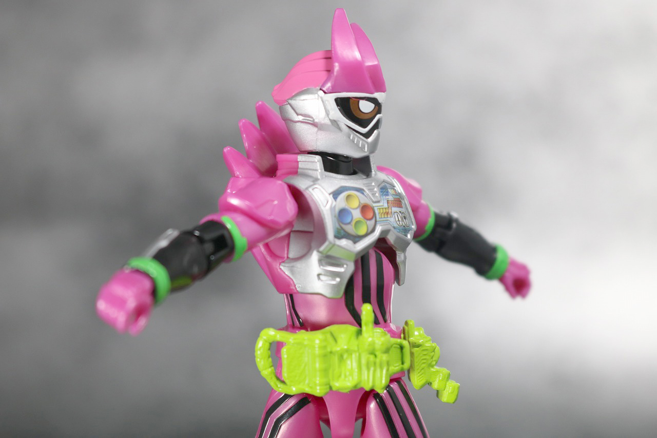 RKF　RIDER KICK'S FIGURE　仮面ライダーエグゼイド　アクションゲーマー　レベル2　レビュー　可動範囲