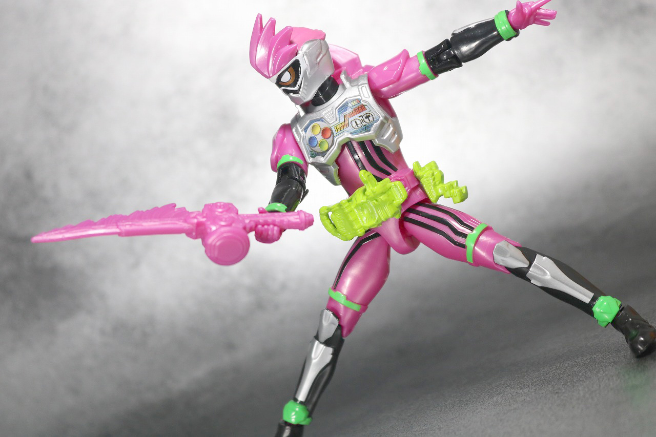 RKF　RIDER KICK'S FIGURE　仮面ライダーエグゼイド　アクションゲーマー　レベル2　レビュー　アクション