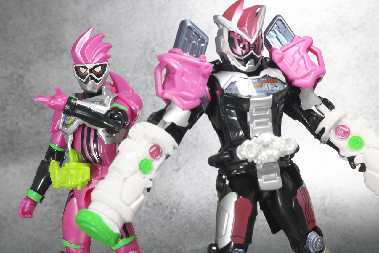 RKF　RIDER KICK'S FIGURE　仮面ライダーエグゼイド　アクションゲーマー　レベル2　レビュー　アクション