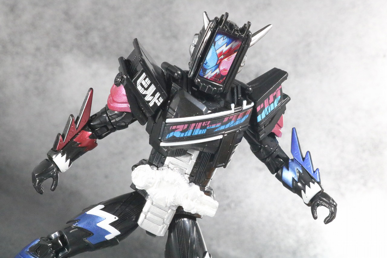 RKF　RIDER KICK'S FIGURE　仮面ライダージオウ　ディケイドアーマー　ビルドフォーム　レビュー　アクション