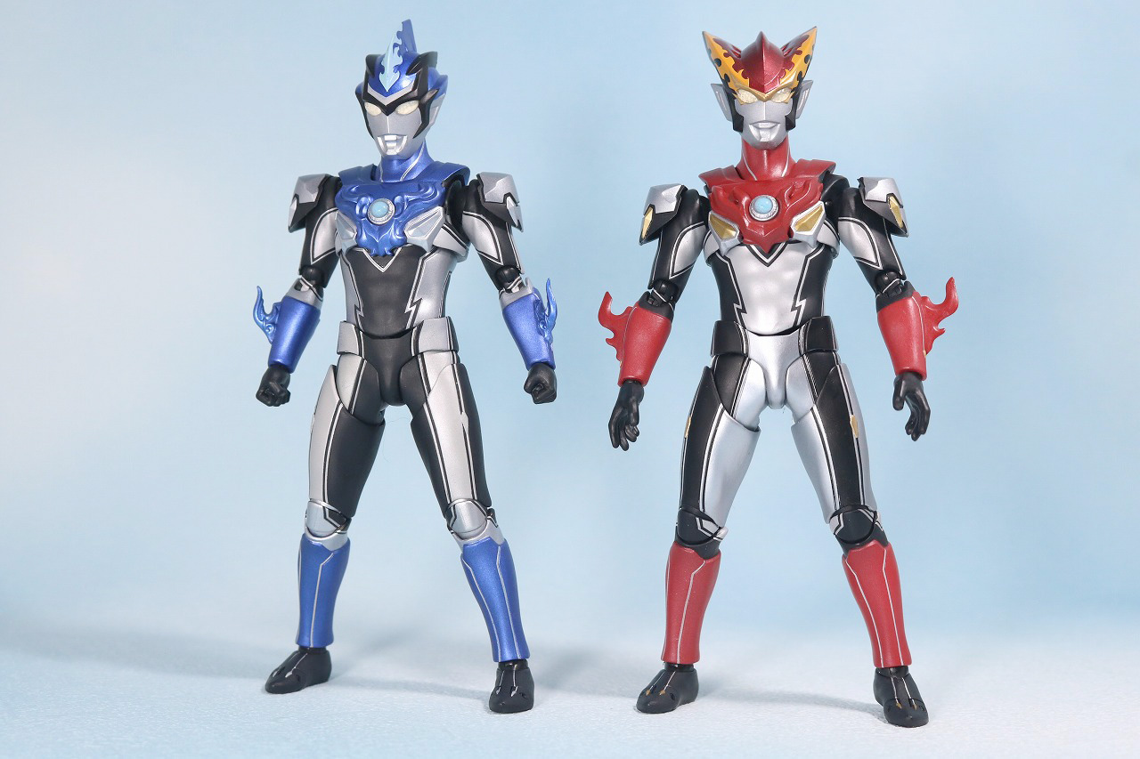 S.H.フィギュアーツ　ウルトラマンブル　アクア　レビュー　全身