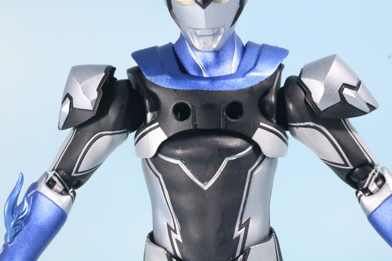 S.H.フィギュアーツ　ウルトラマンブル　アクア　レビュー　付属品一覧