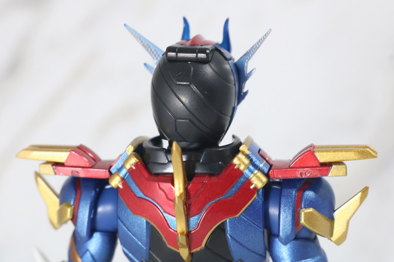 S.H.フィギュアーツ　仮面ライダーグレートクローズ　レビュー　全身