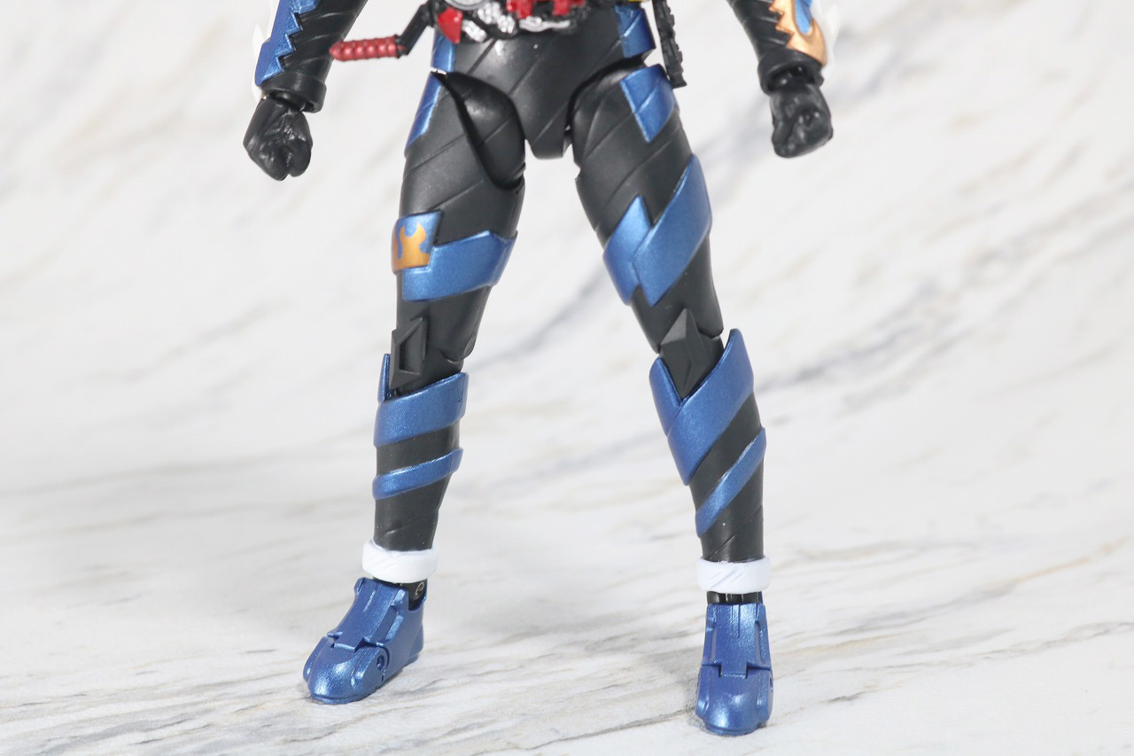 S.H.フィギュアーツ　仮面ライダーグレートクローズ　レビュー　全身