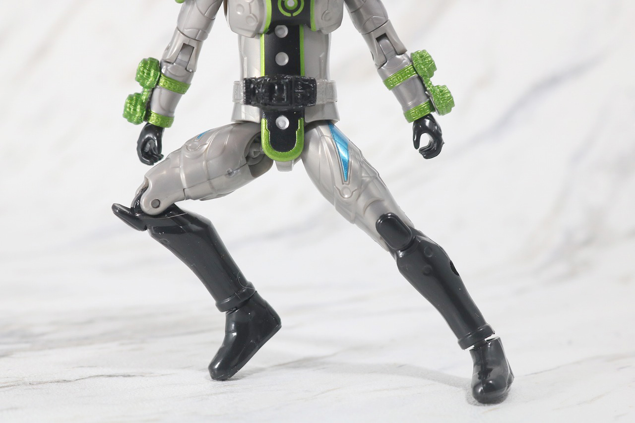 RKF　RIDER KICK'S FIGURE　仮面ライダーウォズ　レビュー　可動範囲