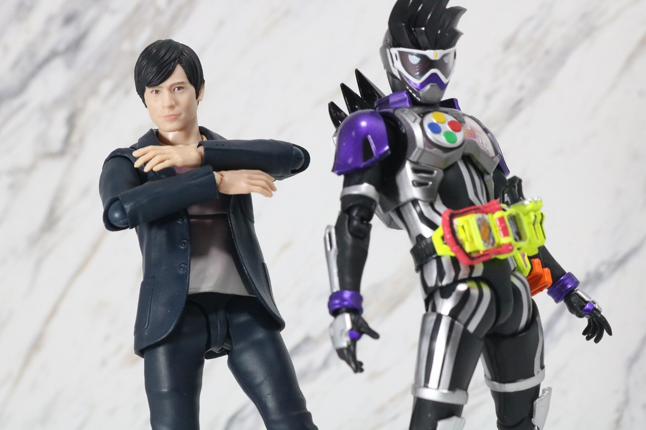 S.H.フィギュアーツ　新檀黎斗 ～新たな哀と楽～　レビュー　アクション　仮面ライダーゲンム　アクションゲーマー　レベル0