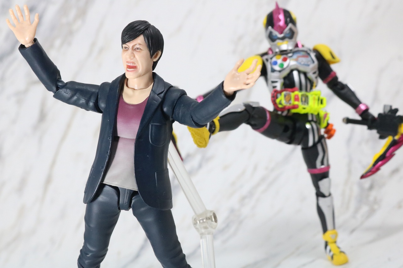 S.H.フィギュアーツ　新檀黎斗 ～新たな哀と楽～　レビュー　アクション　仮面ライダーレーザーターボ