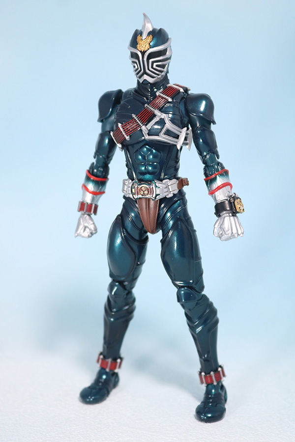 S.H.フィギュアーツ　仮面ライダー轟鬼　真骨彫製法　レビュー　全身