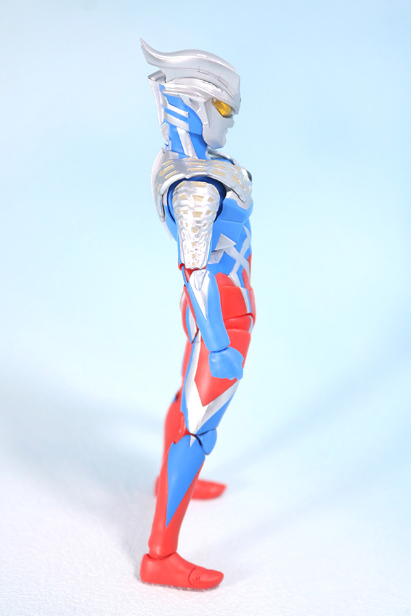 S.H.フィギュアーツ　ウルトラマンゼロ　レビュー　全身