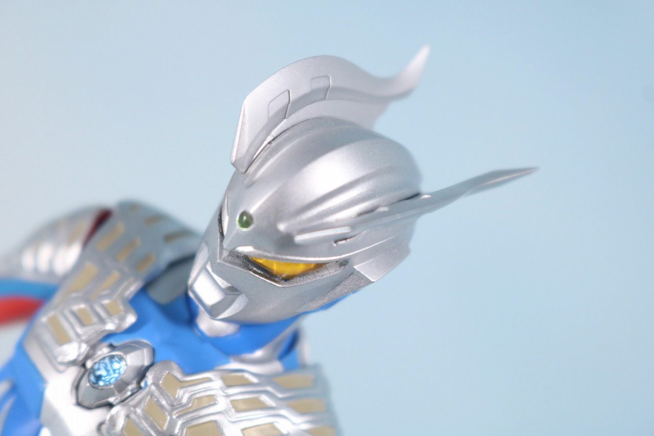 S.H.フィギュアーツ　ウルトラマンゼロ　レビュー　アクション