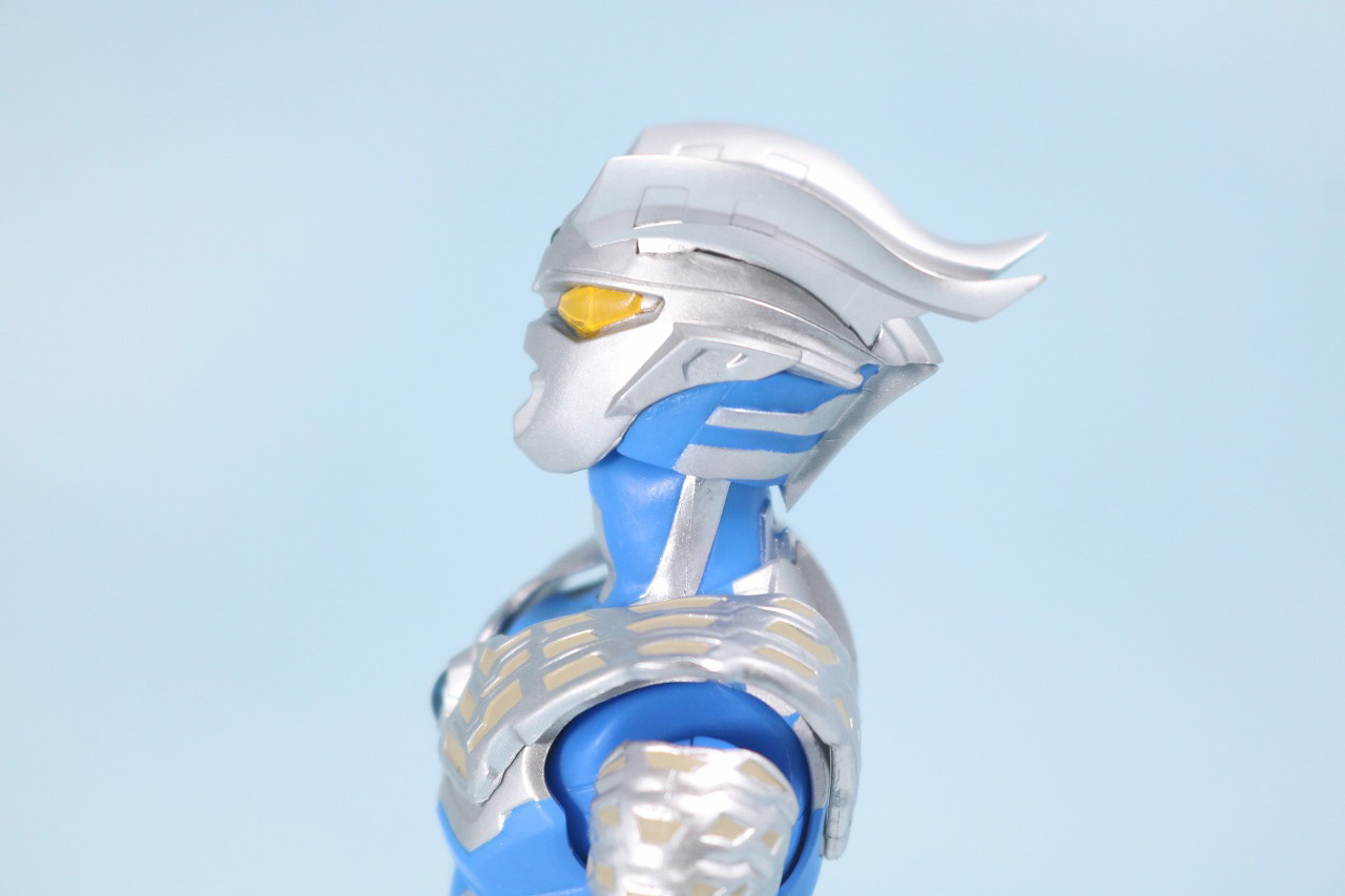 S.H.フィギュアーツ　ウルトラマンゼロ　レビュー　可動範囲