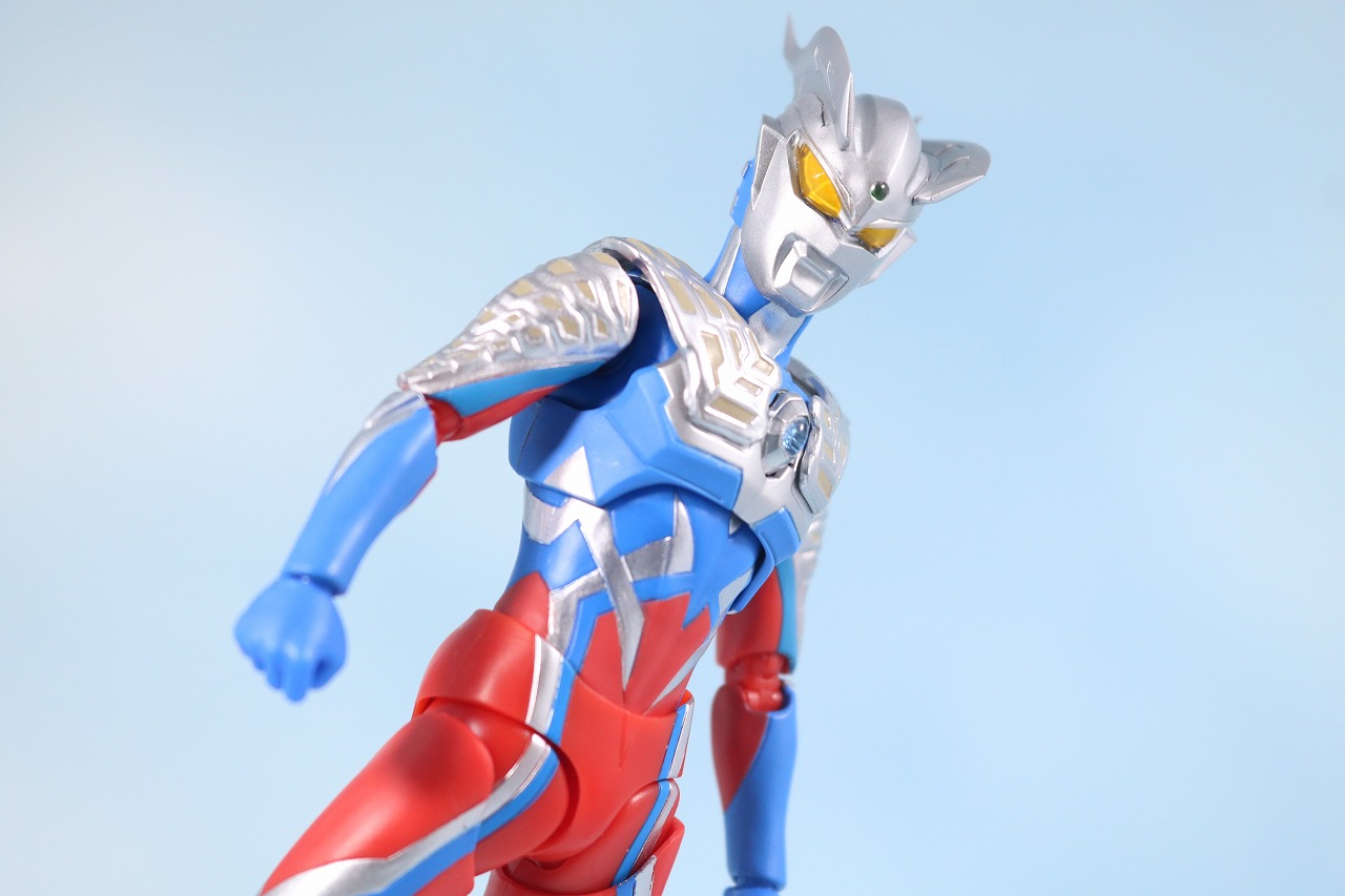 S.H.フィギュアーツ　ウルトラマンゼロ　レビュー　アクション