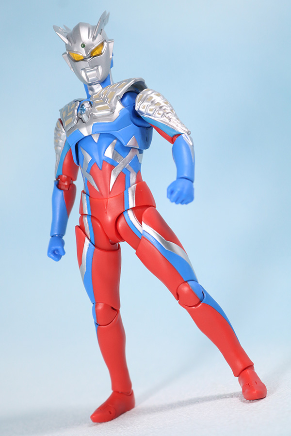 S.H.フィギュアーツ　ウルトラマンゼロ　レビュー　アクション