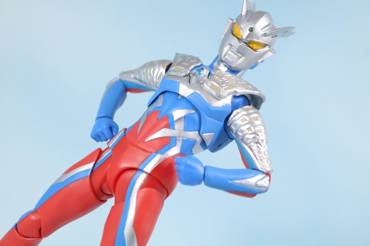 S.H.フィギュアーツ　ウルトラマンゼロ　レビュー　アクション