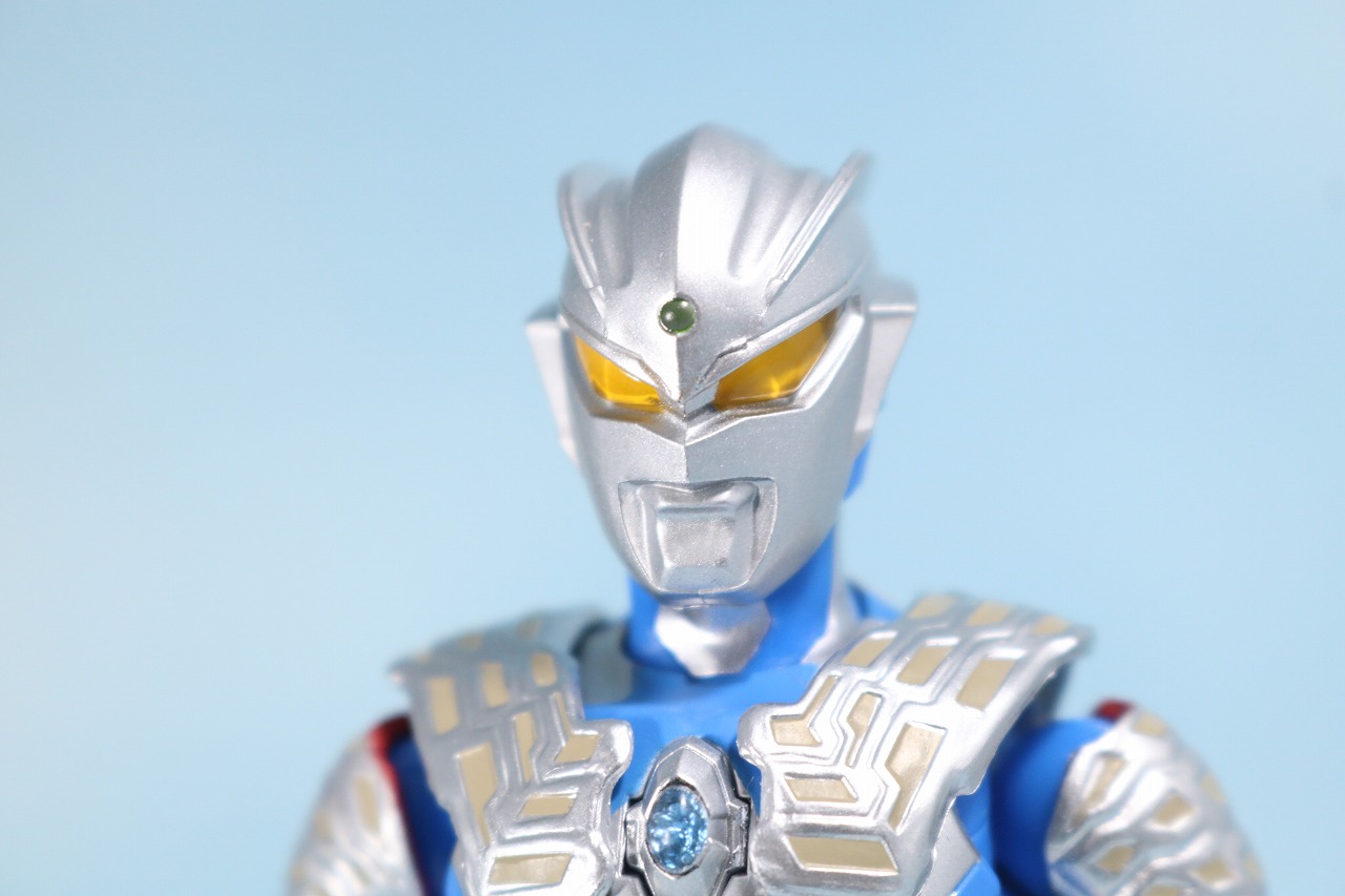 S.H.フィギュアーツ　ウルトラマンゼロ　レビュー　付属品