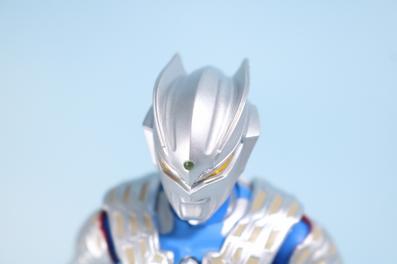 S.H.フィギュアーツ　ウルトラマンゼロ　レビュー　付属品