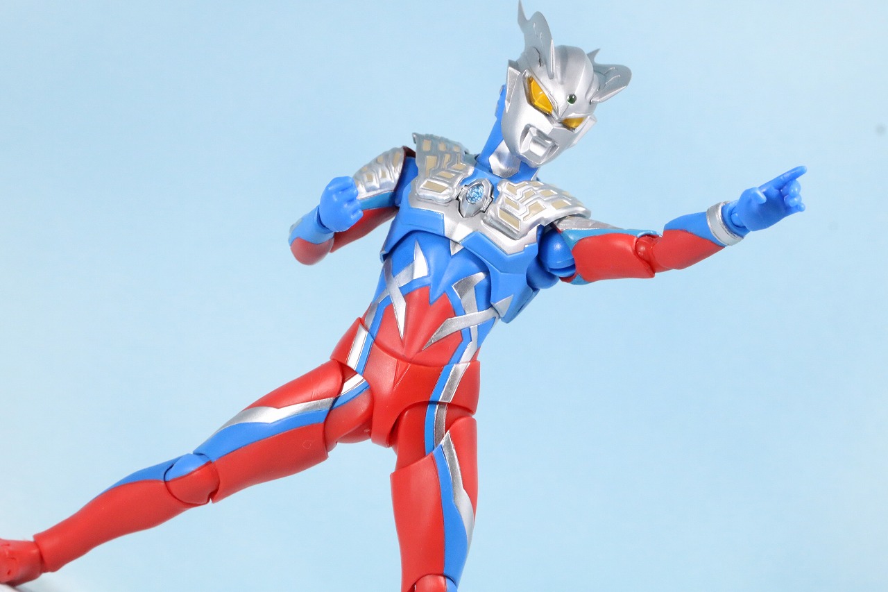 S.H.フィギュアーツ　ウルトラマンゼロ　レビュー　アクション