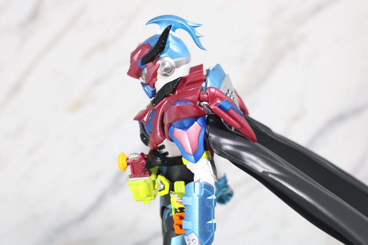 S.H.フィギュアーツ　仮面ライダーブレイブ　ファンタジーゲーマー　レベル50　レビュー　可動範囲