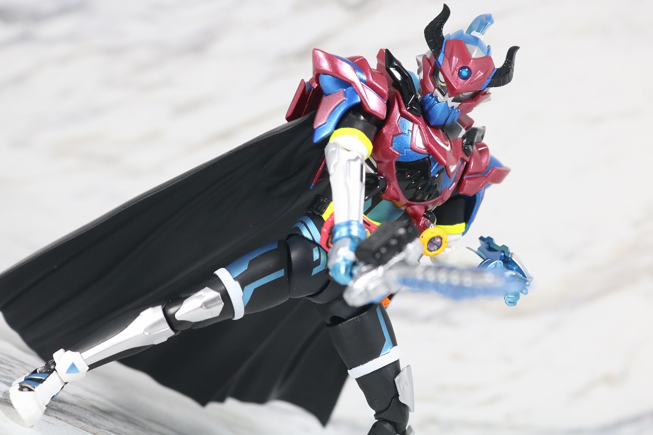 S.H.フィギュアーツ　仮面ライダーブレイブ　ファンタジーゲーマー　レベル50　レビュー　アクション