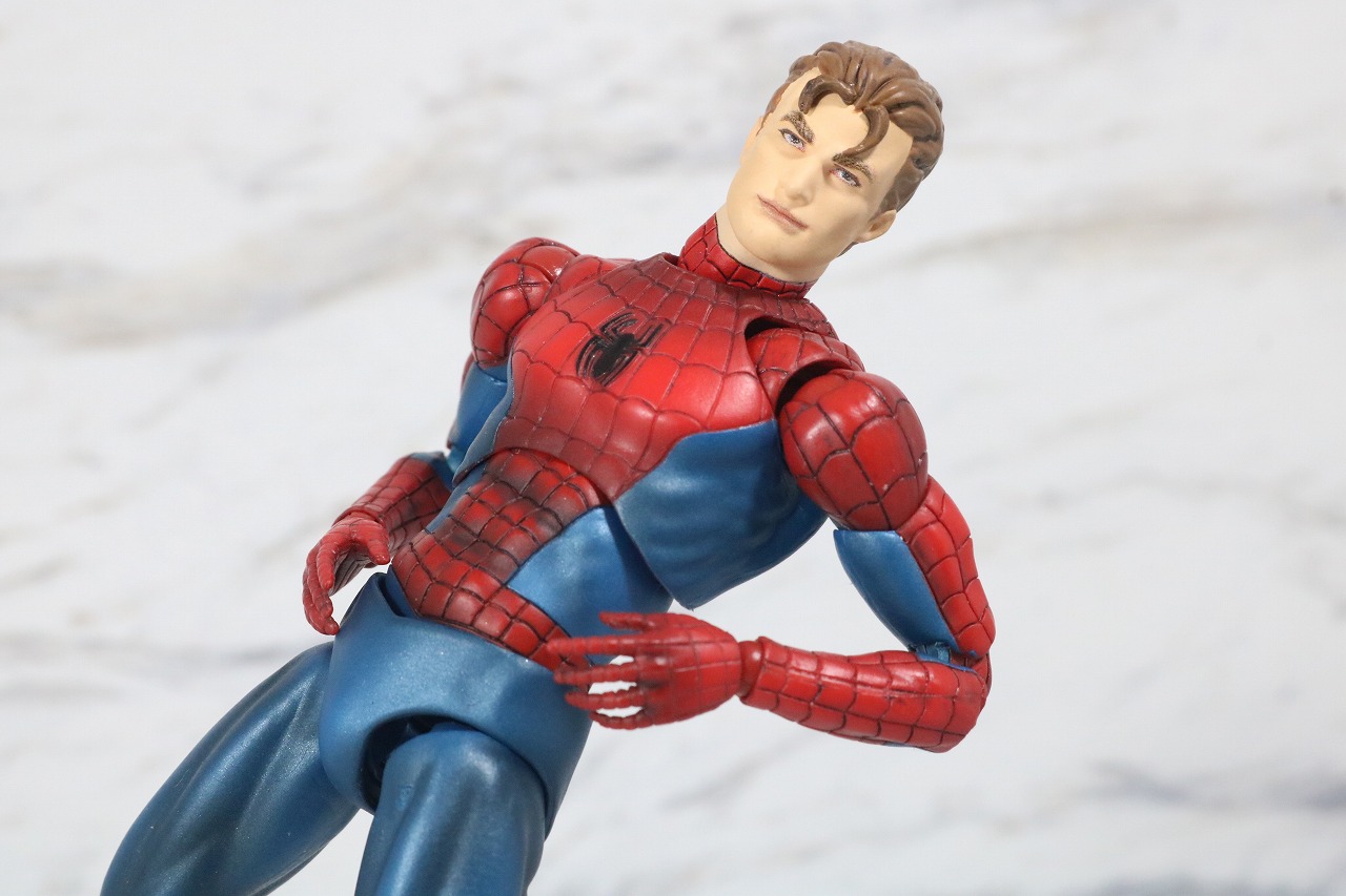 MAFEX　スパイダーマン　COMIC　コミック　Ver　レビュー　アクション