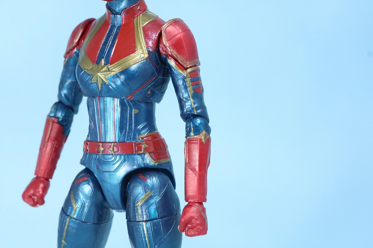 マーベルレジェンド　キャプテンマーベル　MCU　レビュー　全身