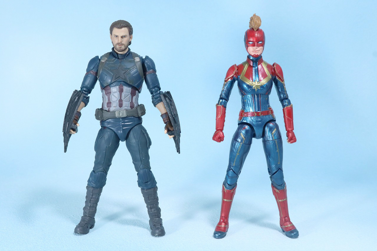 マーベルレジェンド　キャプテンマーベル　MCU　レビュー　全身