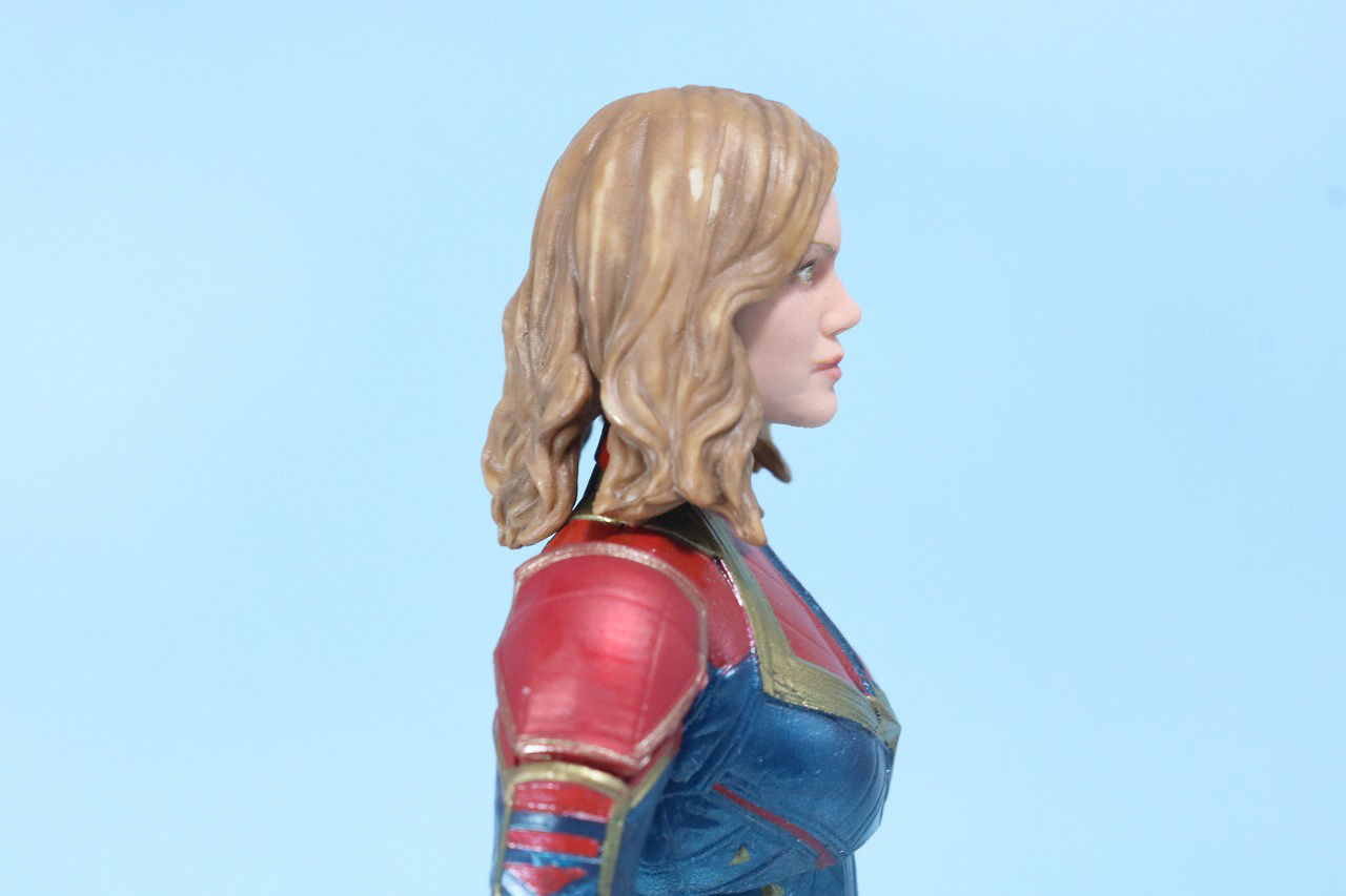 マーベルレジェンド　キャプテンマーベル　MCU　レビュー　付属品　素顔頭部