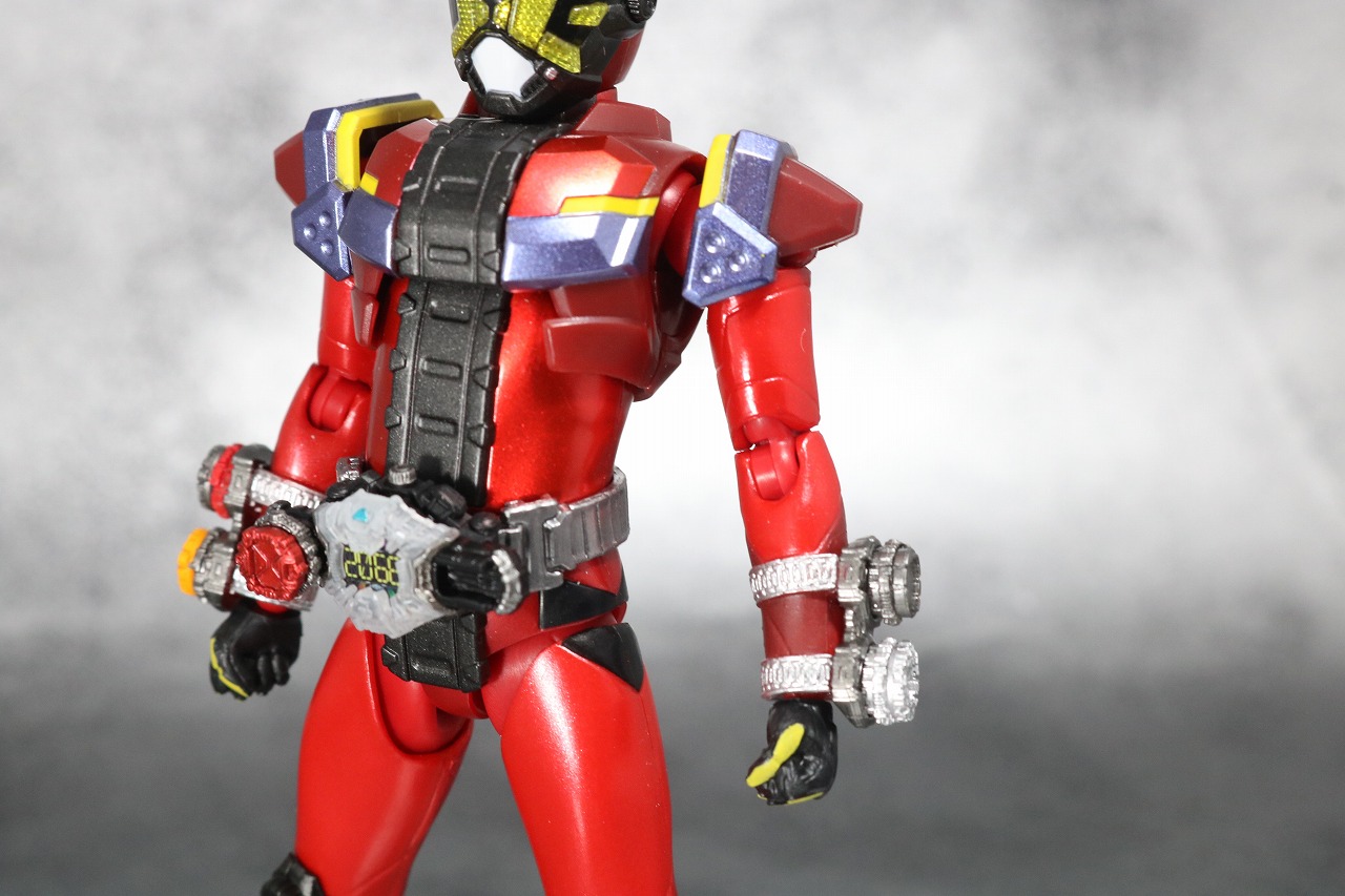 S.H.フィギュアーツ　仮面ライダーゲイツ　レビュー　全身