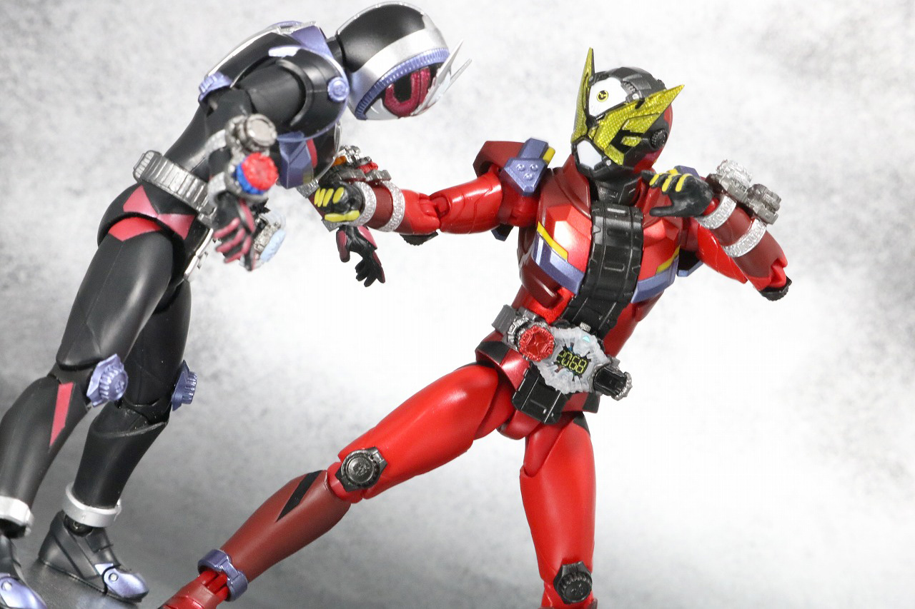 S.H.フィギュアーツ　仮面ライダーゲイツ　レビュー　アクション　仮面ライダージオウ