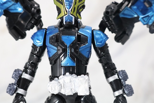 RKF RIDER KICK'S FIGURE　仮面ライダーゲイツリバイブ疾風　レビュー　全身