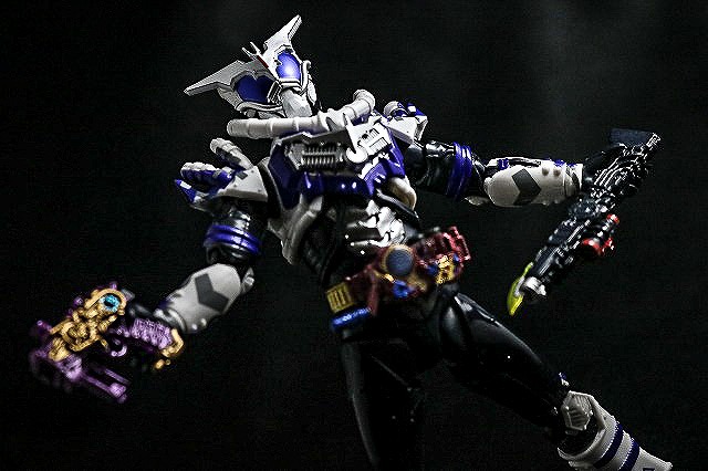 S.H.フィギュアーツ　仮面ライダーマッドローグ　レビュー　アクション