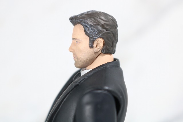 MAFEX　ブルース・ウェイン　ジャスティスリーグ　レビュー　全身