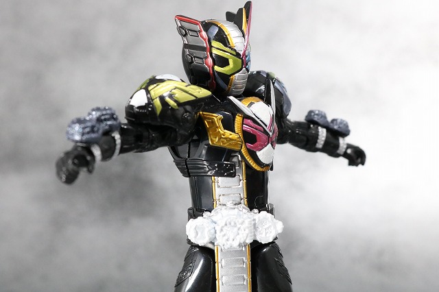 RKF RIDER KICK'S FIGURE 仮面ライダージオウトリニティ　レビュー　可動範囲