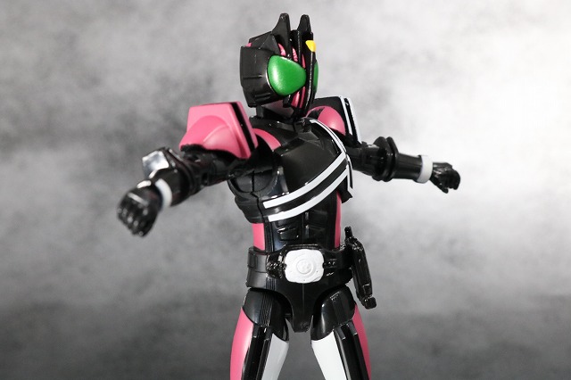 RKF RIDER KICK'S FIGURE 仮面ライダーディケイド　レビュー　可動範囲