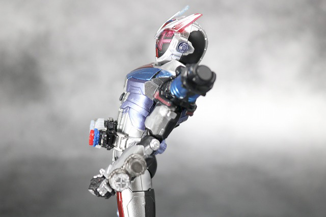 S.H.フィギュアーツ　仮面ライダージオウ　ビルドアーマー　レビュー　可動範囲