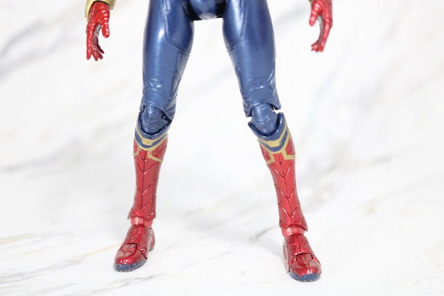 MAFEX　アイアン　スパイダーマン　レビュー　全身