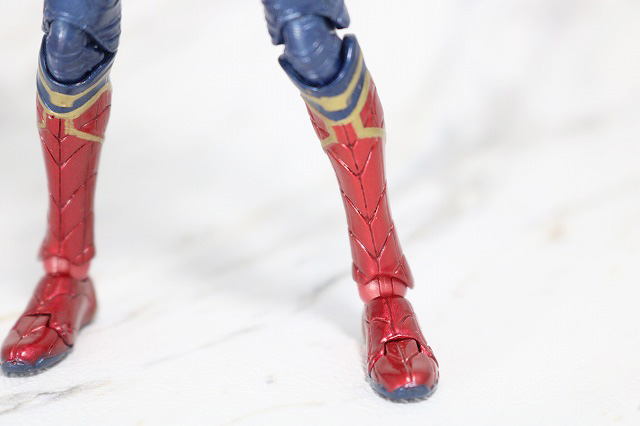 MAFEX　アイアン　スパイダーマン　レビュー　全身