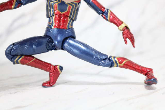 MAFEX　アイアン　スパイダーマン　レビュー　可動範囲