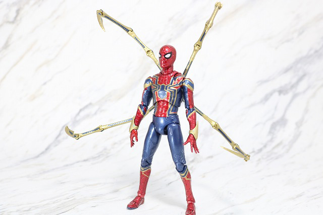 MAFEX　アイアン　スパイダーマン　レビュー　付属品