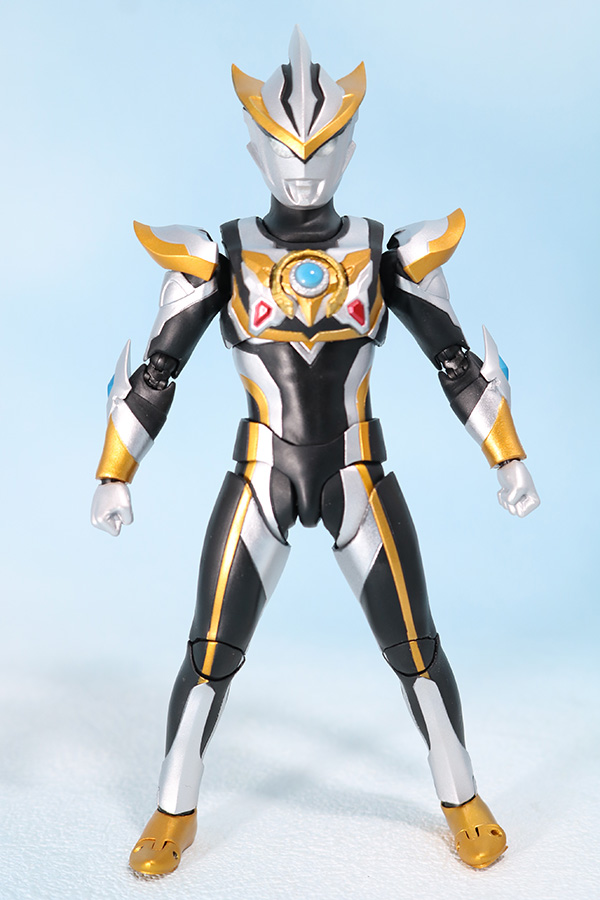 S.H.フィギュアーツ　ウルトラマンルーブ　レビュー　全身