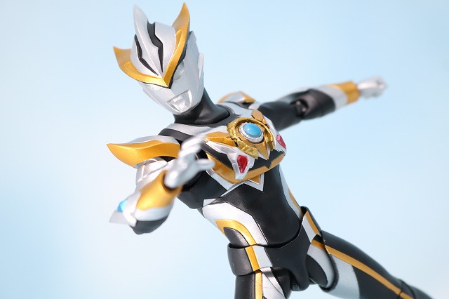 S.H.フィギュアーツ　ウルトラマンルーブ　レビュー　アクション