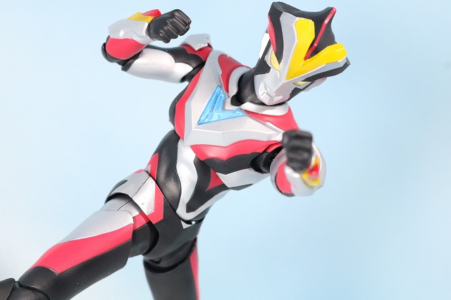 S.H.フィギュアーツ　ウルトラマンビクトリー　レビュー　アクション