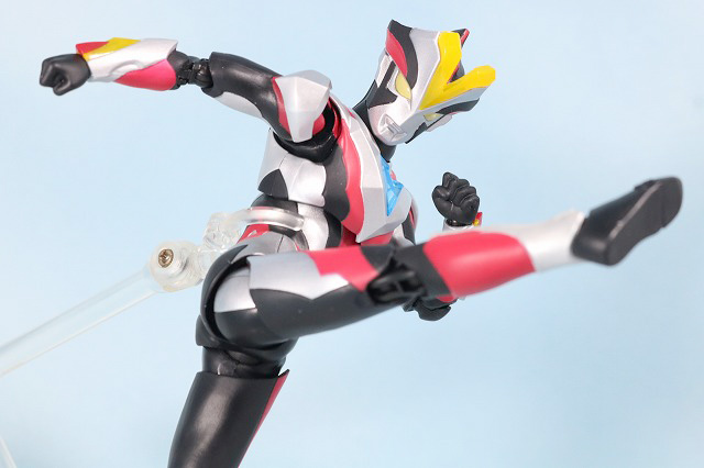 S.H.フィギュアーツ　ウルトラマンビクトリー　レビュー　アクション