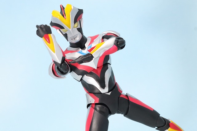 S.H.フィギュアーツ　ウルトラマンビクトリー　レビュー　アクション