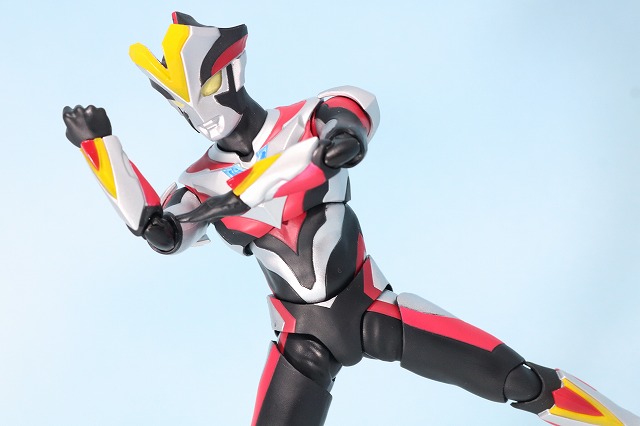 S.H.フィギュアーツ　ウルトラマンビクトリー　レビュー　アクション