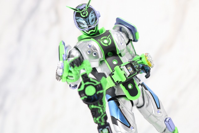 S.H.フィギュアーツ　仮面ライダーウォズ　レビュー　アクション